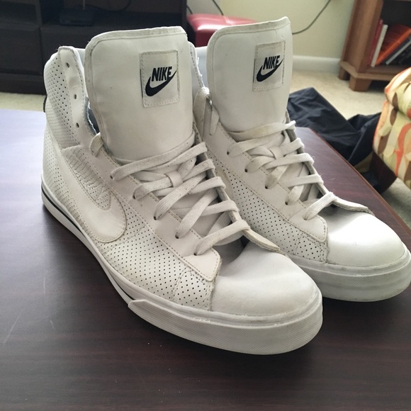 Nike Other - ❌SOLD❌ White and black nike blazers